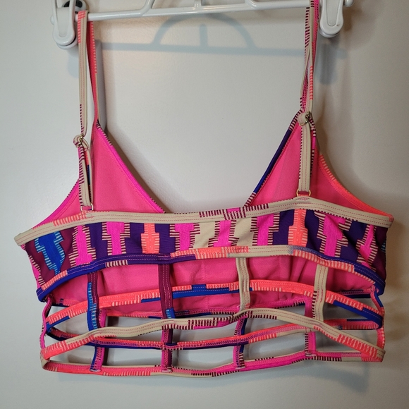 Pink Cut Out Bralette - Picture 3 of 3